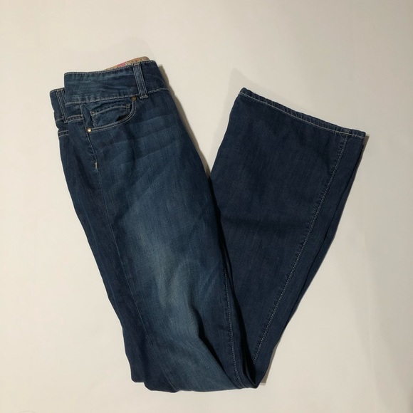 PAIGE Denim - Paige hidden hills high rise boot cut jeans 27